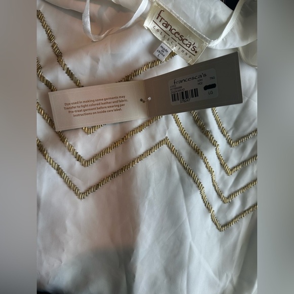 NEW Francesca's Collections White and Gray Boxy Crop Blouse Size L - Picture 6 of 6